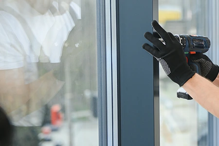 Same Day Glass Repair Car in Country Club, FL